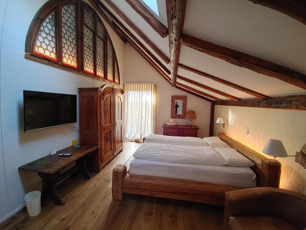 Landgasthof Roderis Nunningen Екстер'єр фото